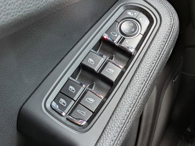 Used 2020 Porsche Macan S image 26