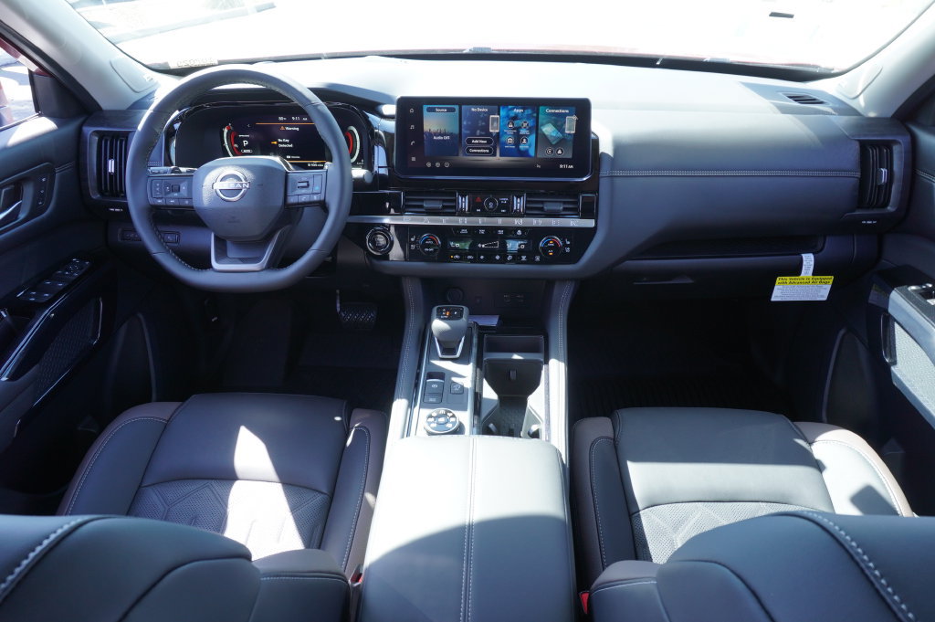 New 2026 Nissan Pathfinder Platinum w/ Cargo Package AWD/4WD image 12