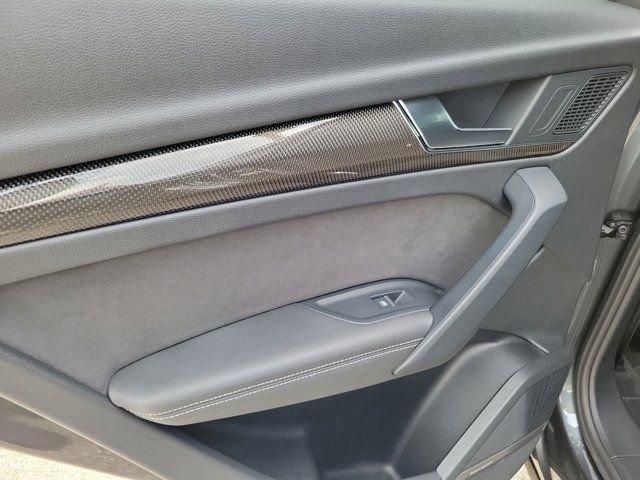 Used 2021 Audi SQ5 Premium Plus w/ Premium Plus Package image 12