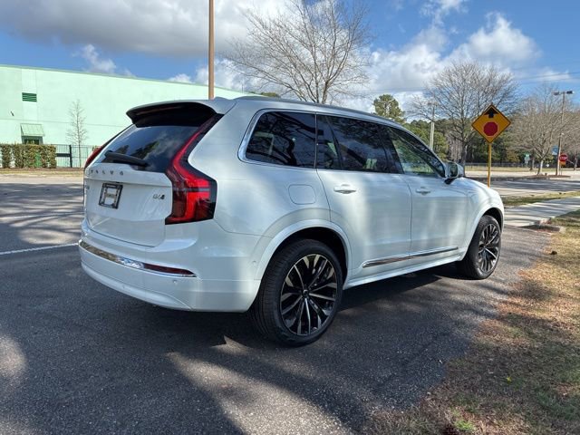 New 2026 Volvo XC90 B6 Ultra w/ Protection Package image 6