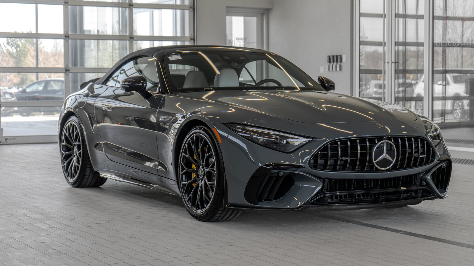 Used 2026 Mercedes-Benz SL 63 AMG 4MATIC image 23