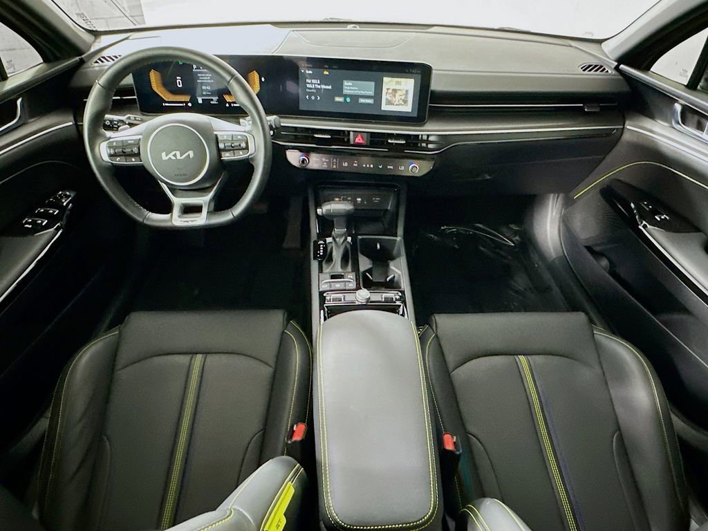 Used 2025 Kia K5 GT image 15