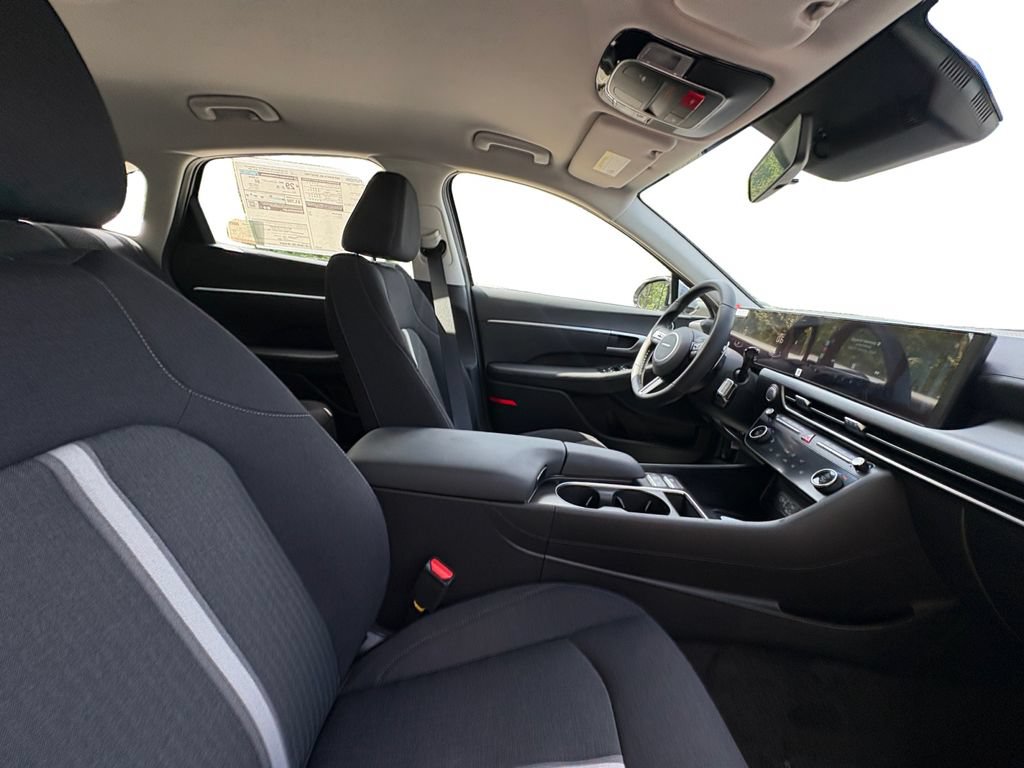 New 2026 Hyundai Sonata SEL FWD image 15