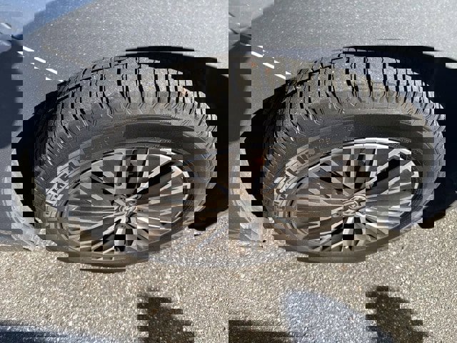 Used 2020 Volkswagen Jetta SE w/ SE Cold Weather Package image 4