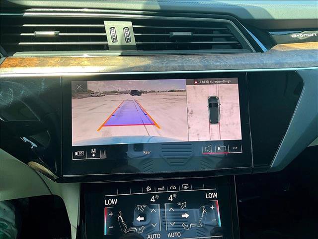Used 2019 Audi e-tron Premium Plus w/ Cold Weather Package AWD/4WD image 23
