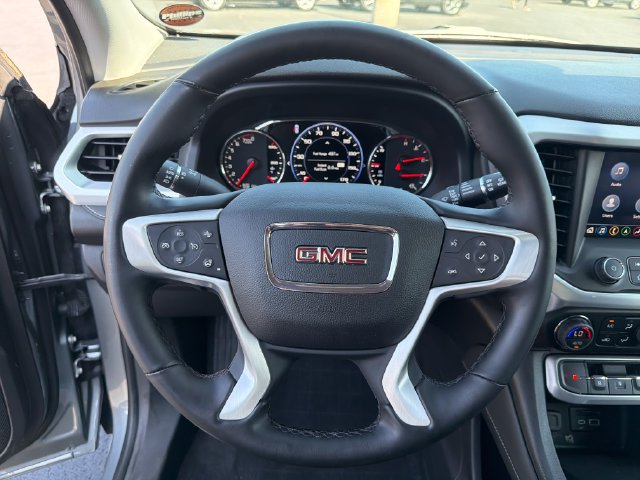Certified 2023 GMC Acadia SLT w/ Elevation Edition AWD/4WD image 14