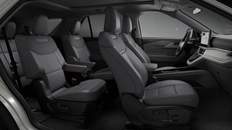 New 2026 Ford Explorer Active w/ Active Comfort Package AWD/4WD image 6
