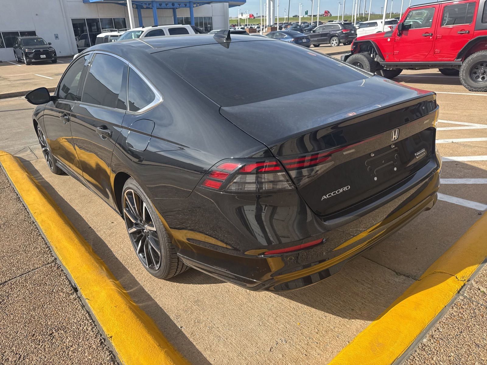 Used 2025 Honda Accord Touring image 5