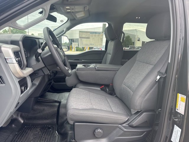 New 2025 Ford F350 XL image 9