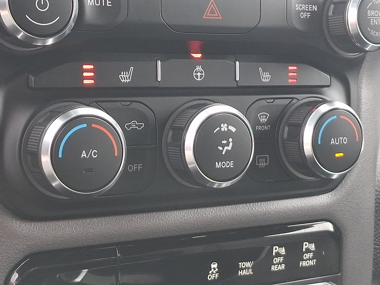 Used 2020 RAM 1500 Big Horn AWD/4WD image 15