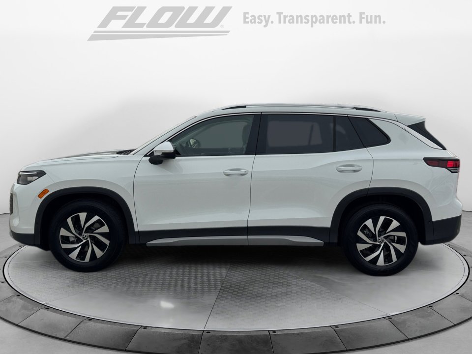 New 2026 Volkswagen Tiguan S FWD image 4