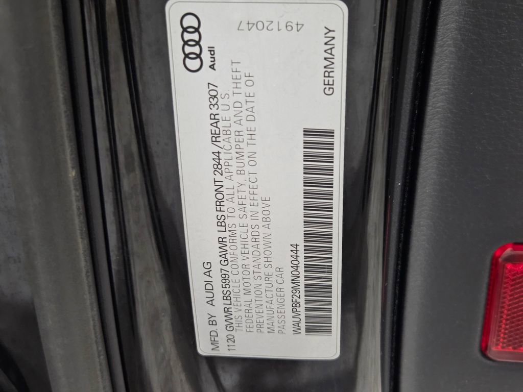 Used 2021 Audi A7 e Prestige w/ Prestige Package image 24