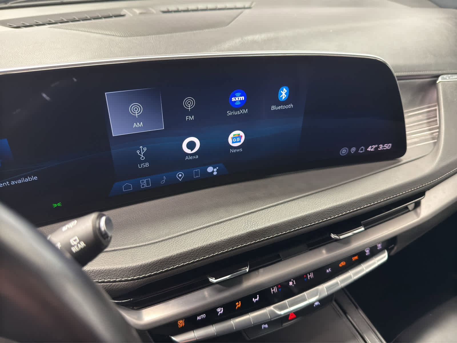 Used 2024 Cadillac XT4 Premium Luxury image 20