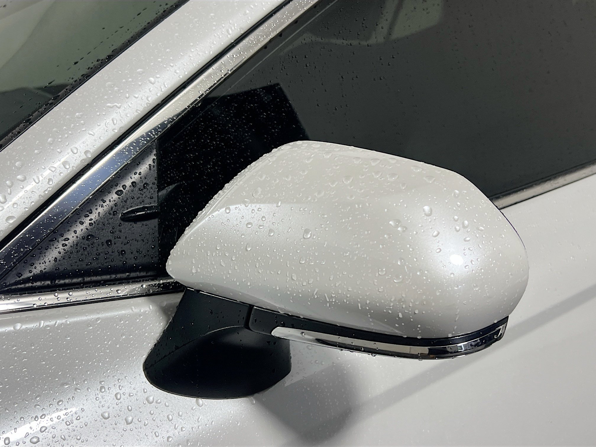 Used 2025 Toyota Camry XLE FWD image 12