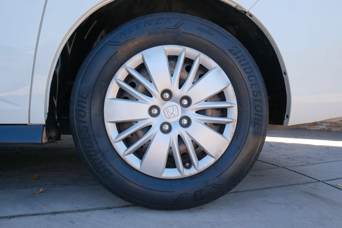 Used 2016 Honda Odyssey LX image 40