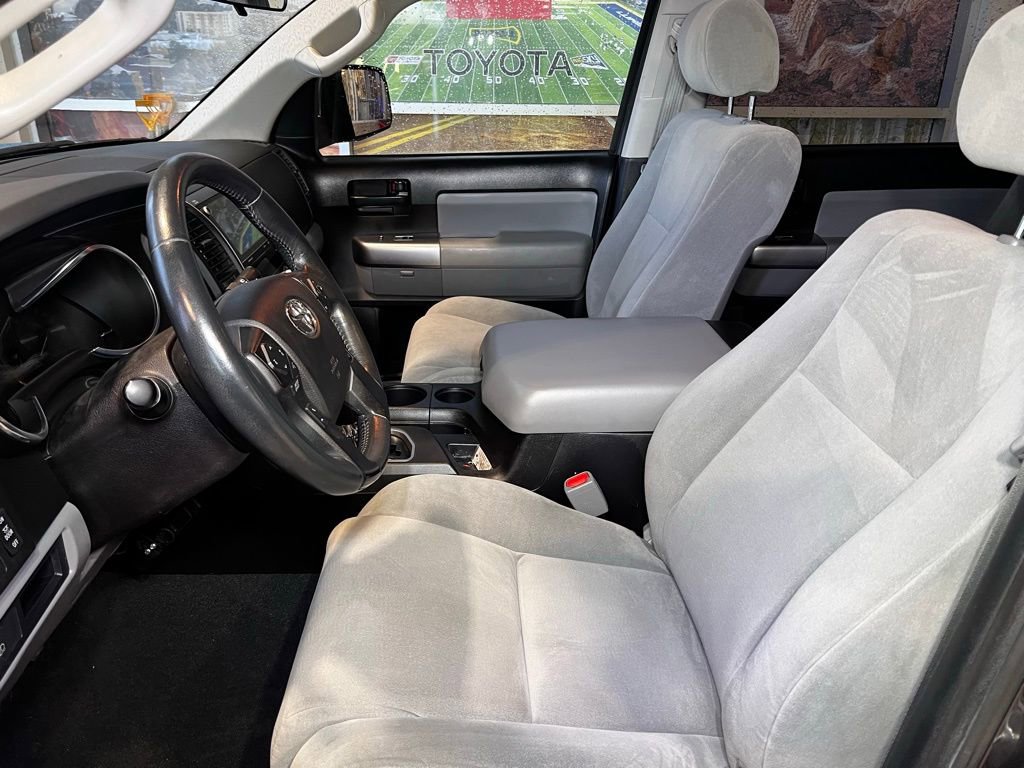 Used 2022 Toyota Sequoia SR5 image 18
