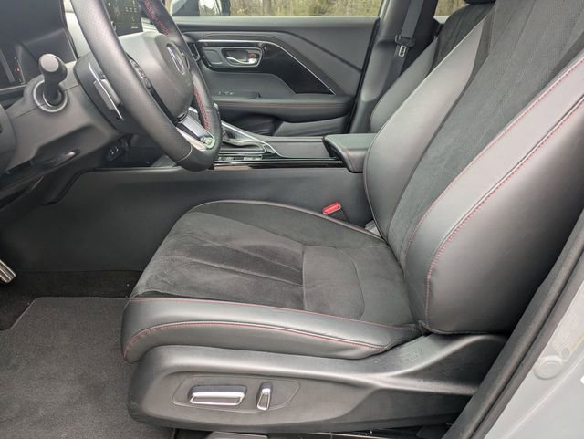 Certified 2025 Acura ADX A-Spec image 21