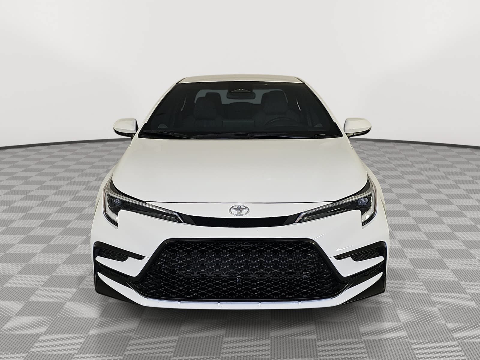 Used 2024 Toyota Corolla SE FWD image 3