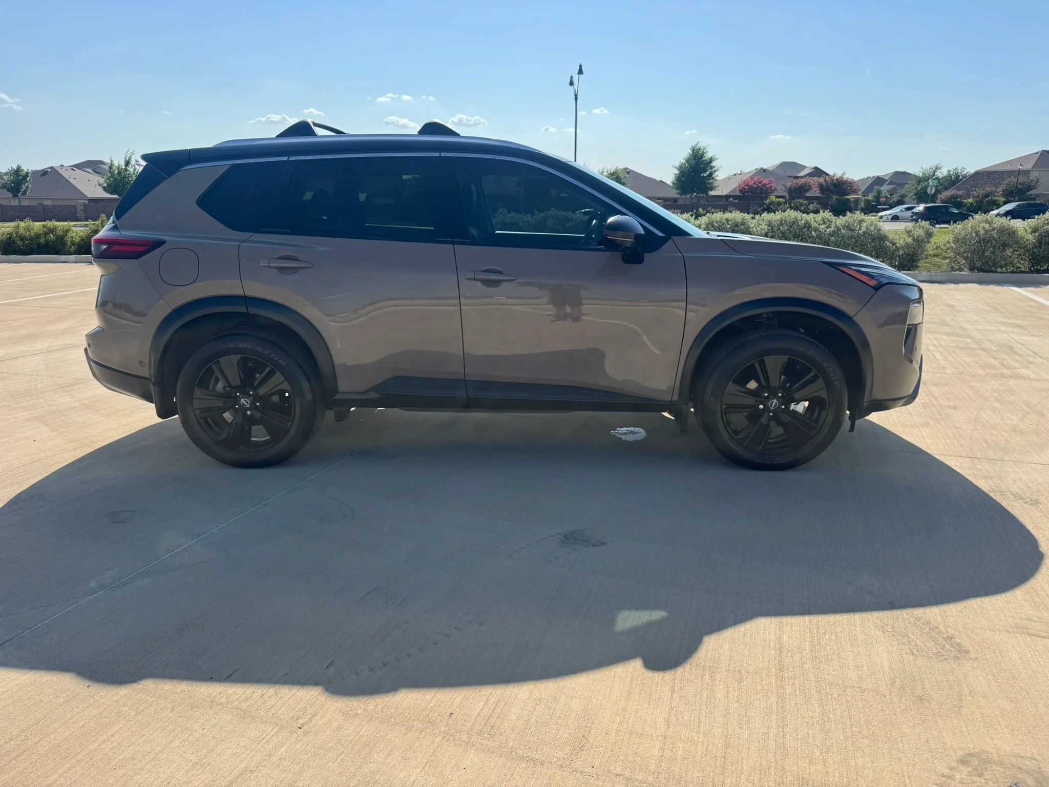 Used 2024 Nissan Rogue SL w/ SL Premium Package AWD/4WD image 9