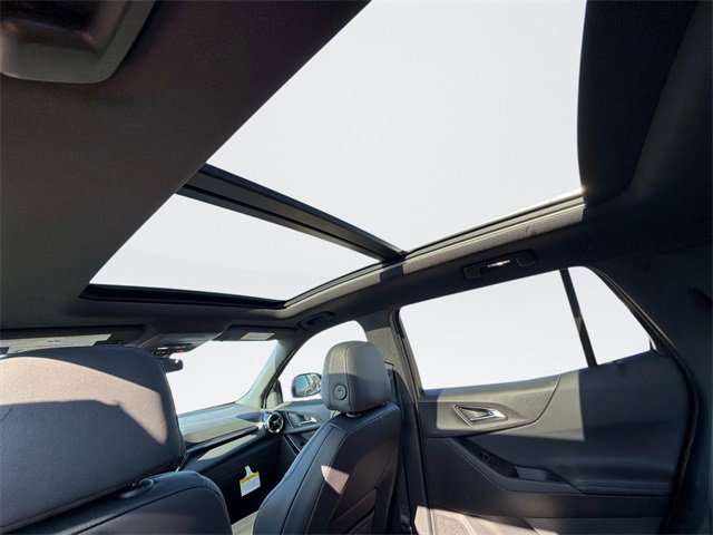 New 2026 Chevrolet Equinox LT w/ Convenience Package II image 19