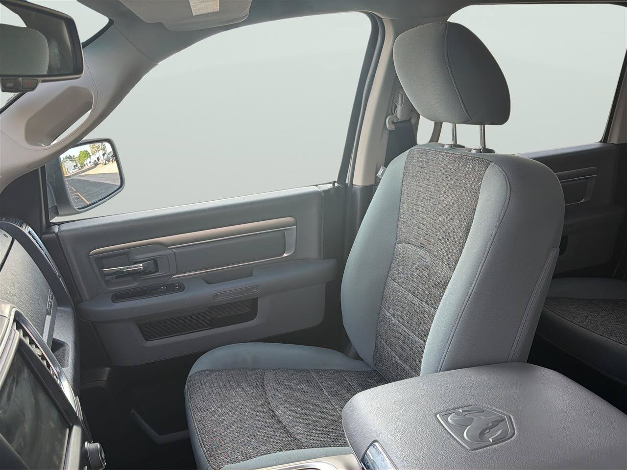 Used 2017 RAM 1500 Lone Star AWD/4WD image 14