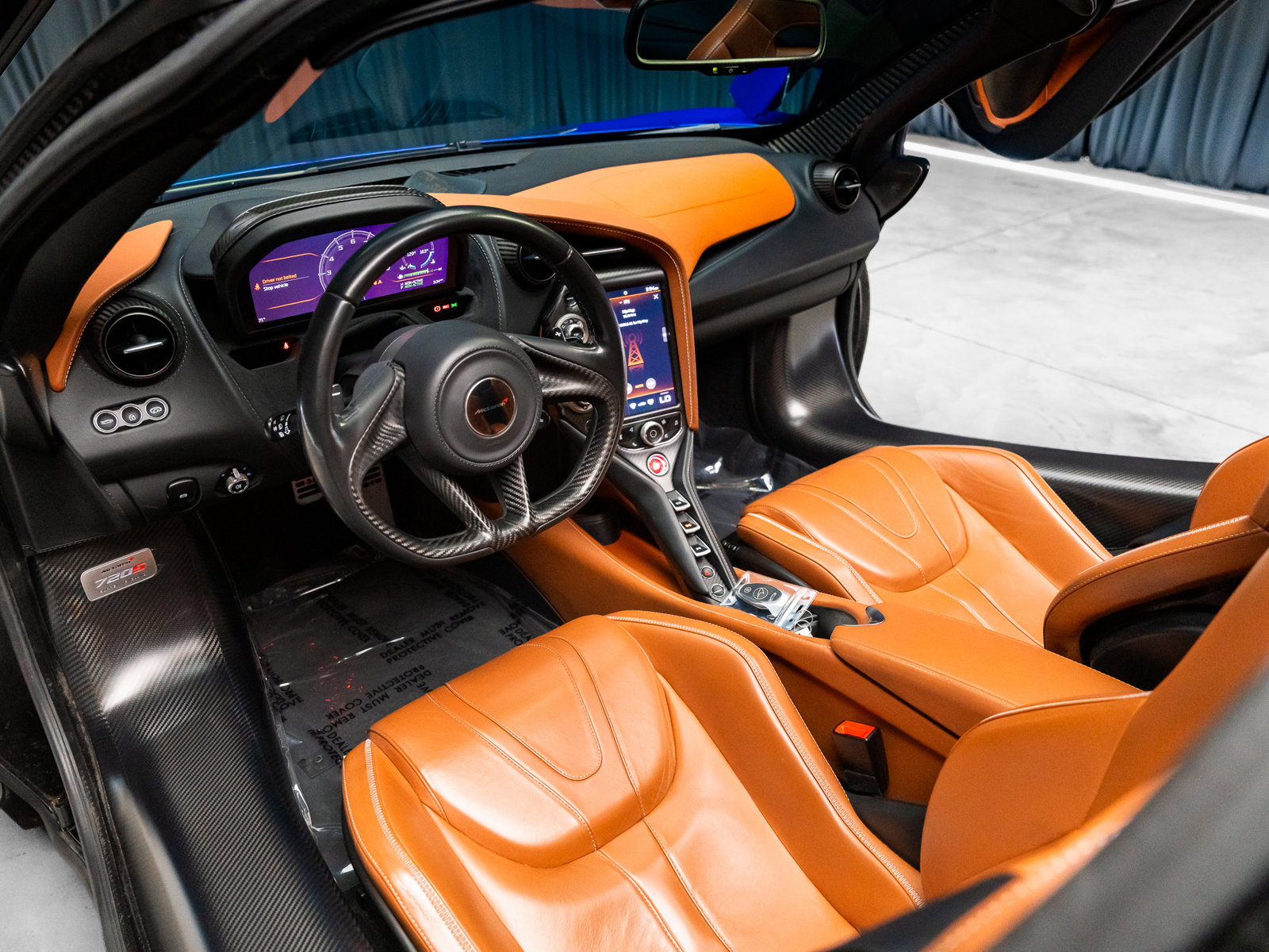 Used 2018 McLaren 720S Luxury RWD image 7