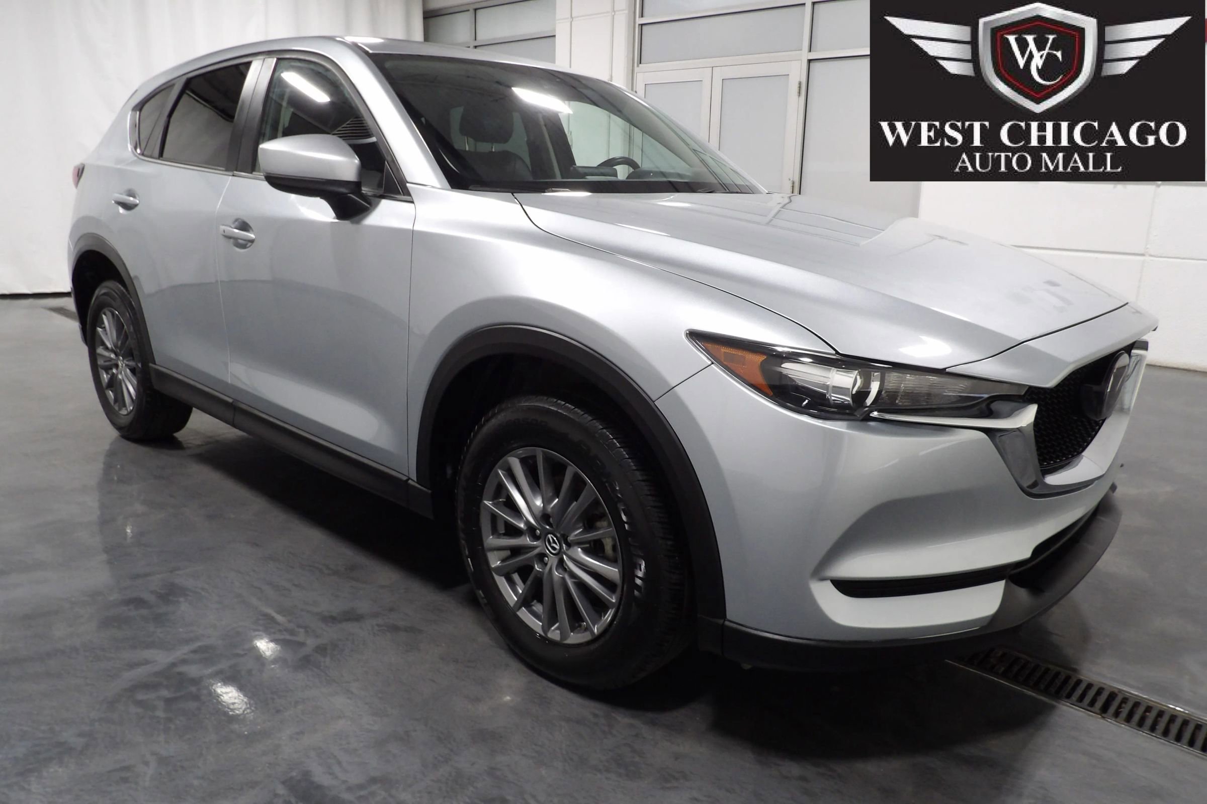 Used 2020 MAZDA CX-5 Touring FWD image 2
