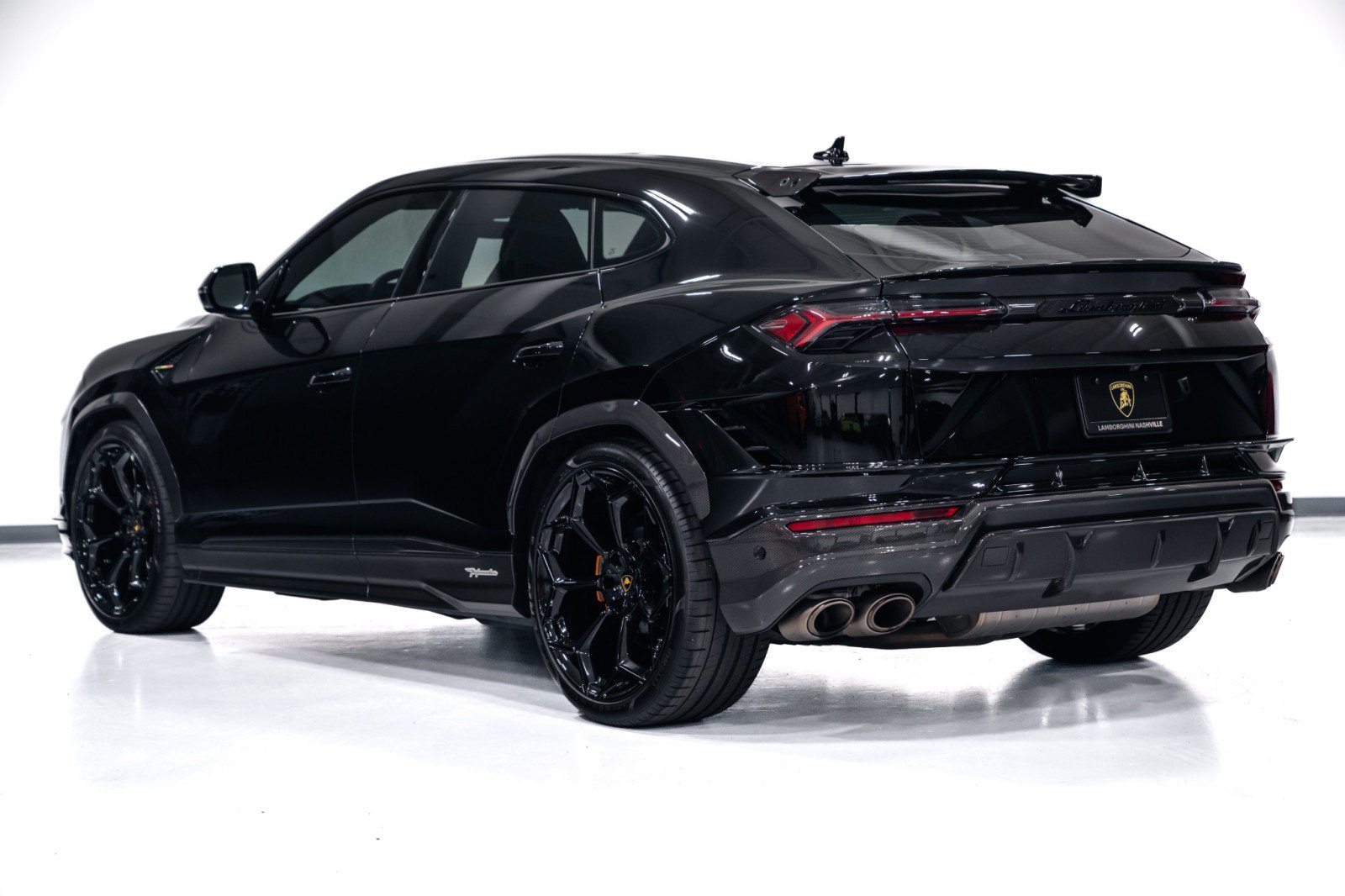 Used 2024 Lamborghini Urus Performante AWD/4WD image 5
