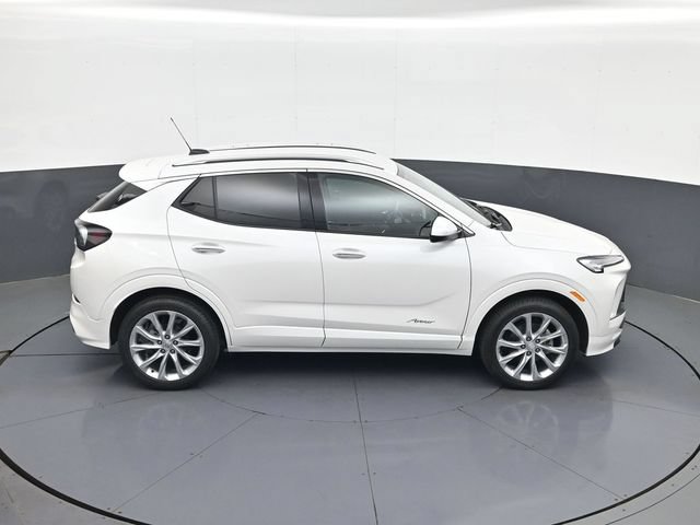 Used 2024 Buick Encore GX Avenir w/ Avenir Convenience Package AWD/4WD image 16