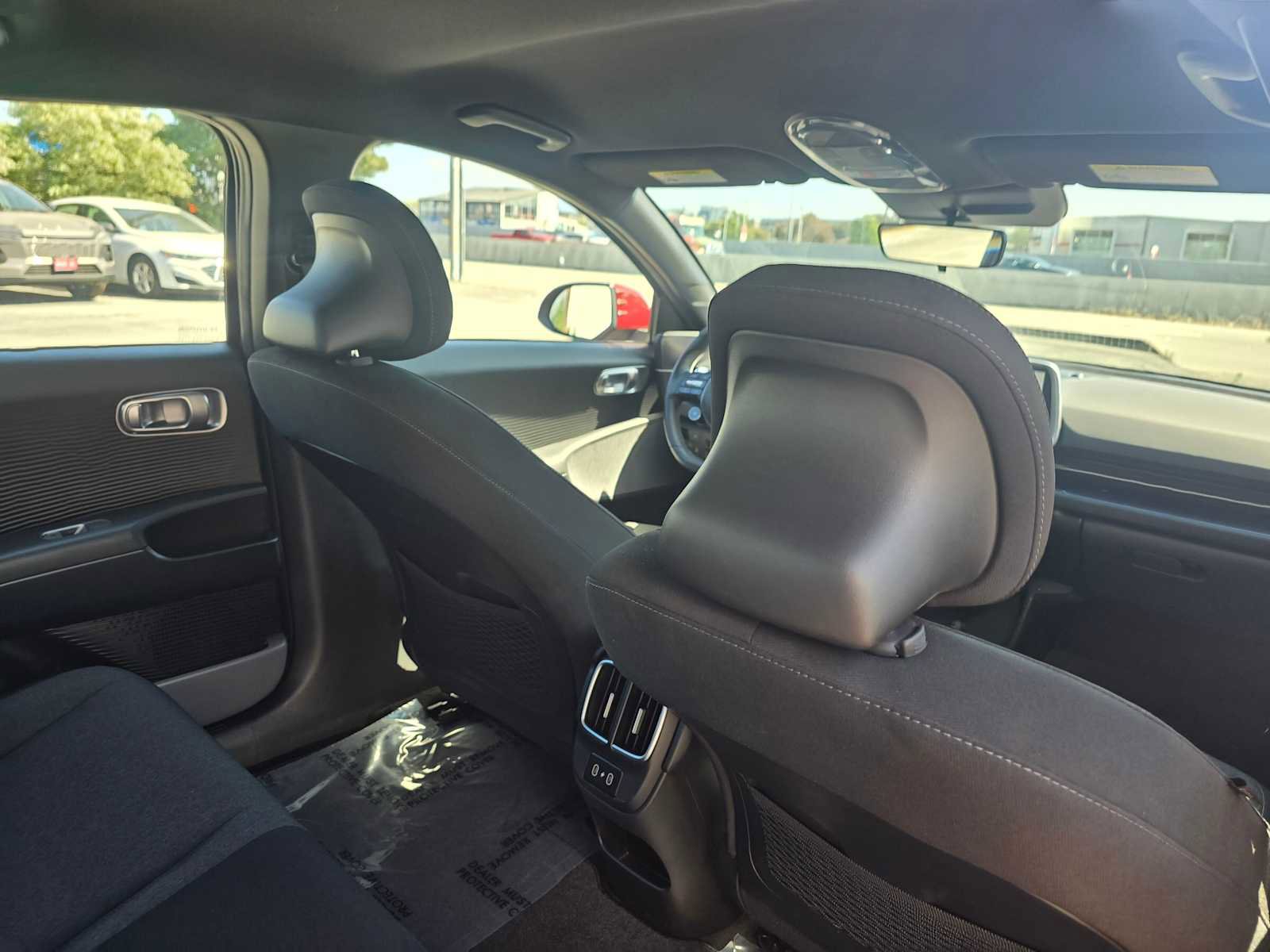 Used 2024 Hyundai Ioniq 6 SE RWD image 15