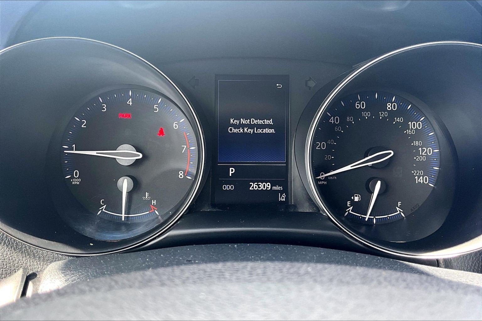 Used 2022 Toyota C-HR XLE FWD image 18