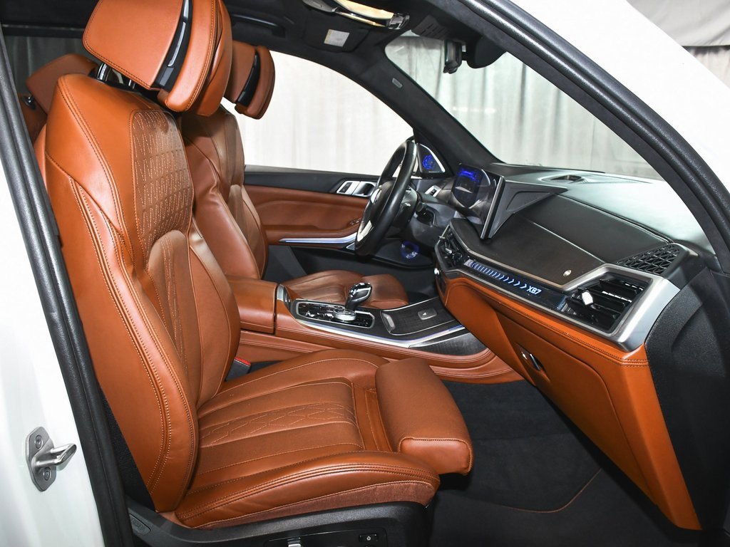 Used 2024 BMW ALPINA XB7 image 89