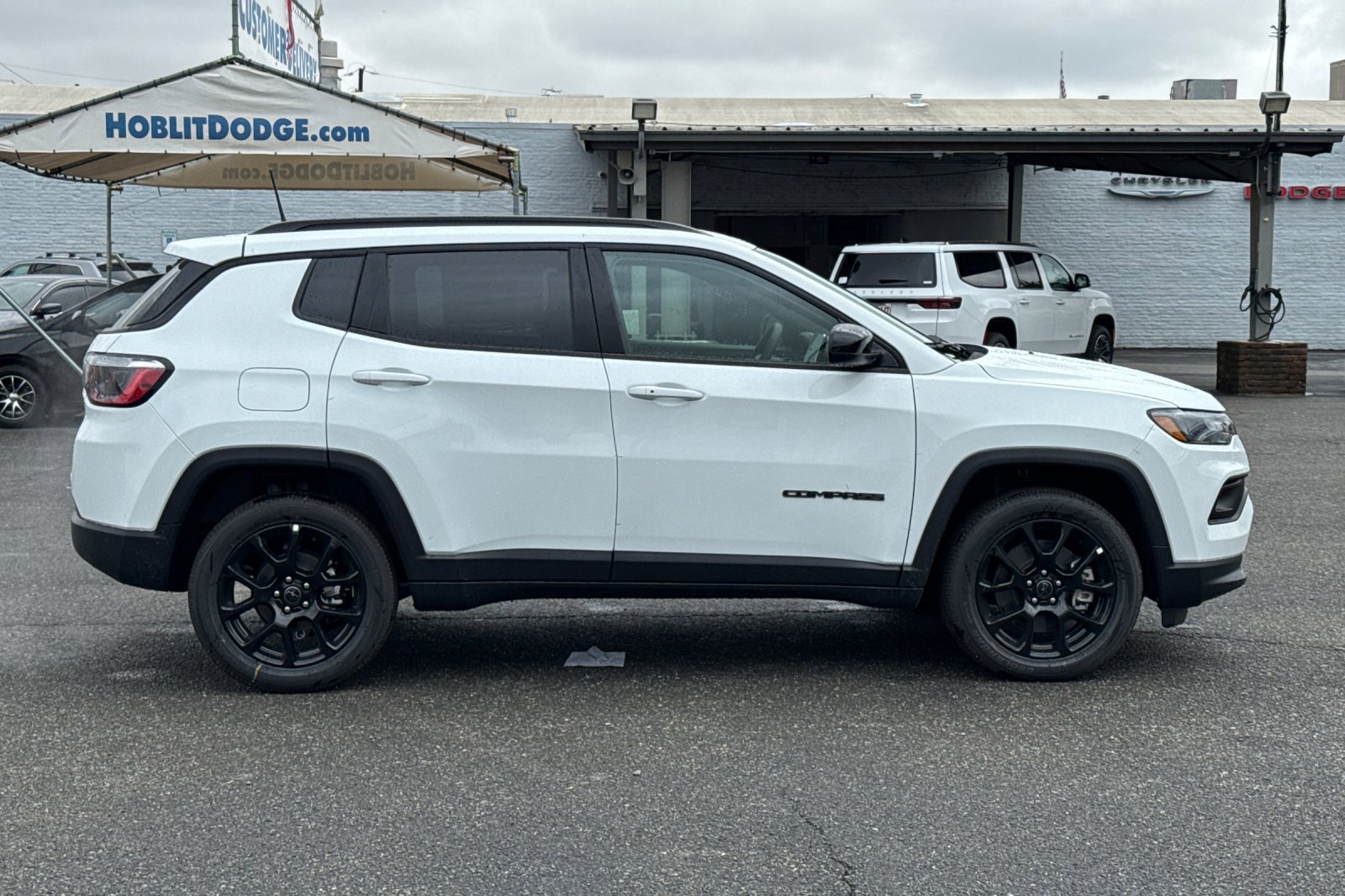 New 2026 Jeep Compass Latitude image 2