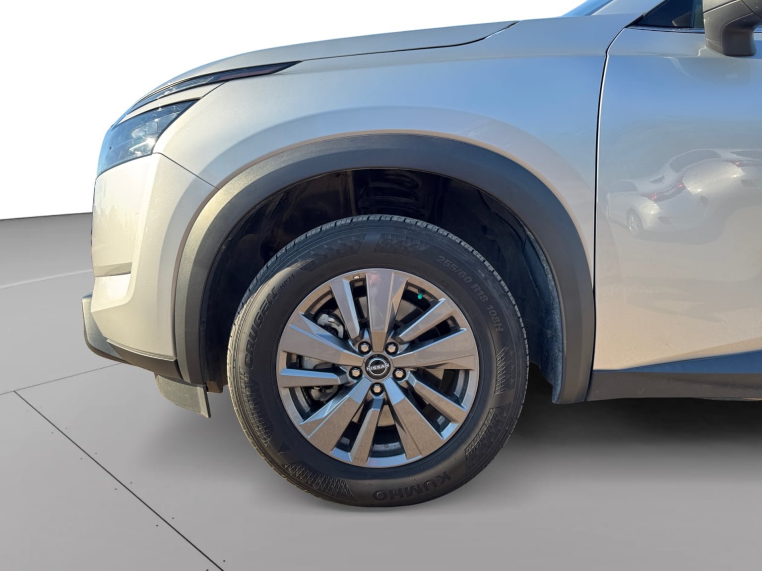 Used 2024 Nissan Pathfinder SV FWD image 9