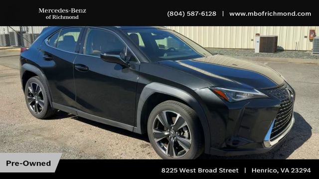 Used 2021 Lexus UX 200 200 Base w/ Accessory Package (Z1) image 4