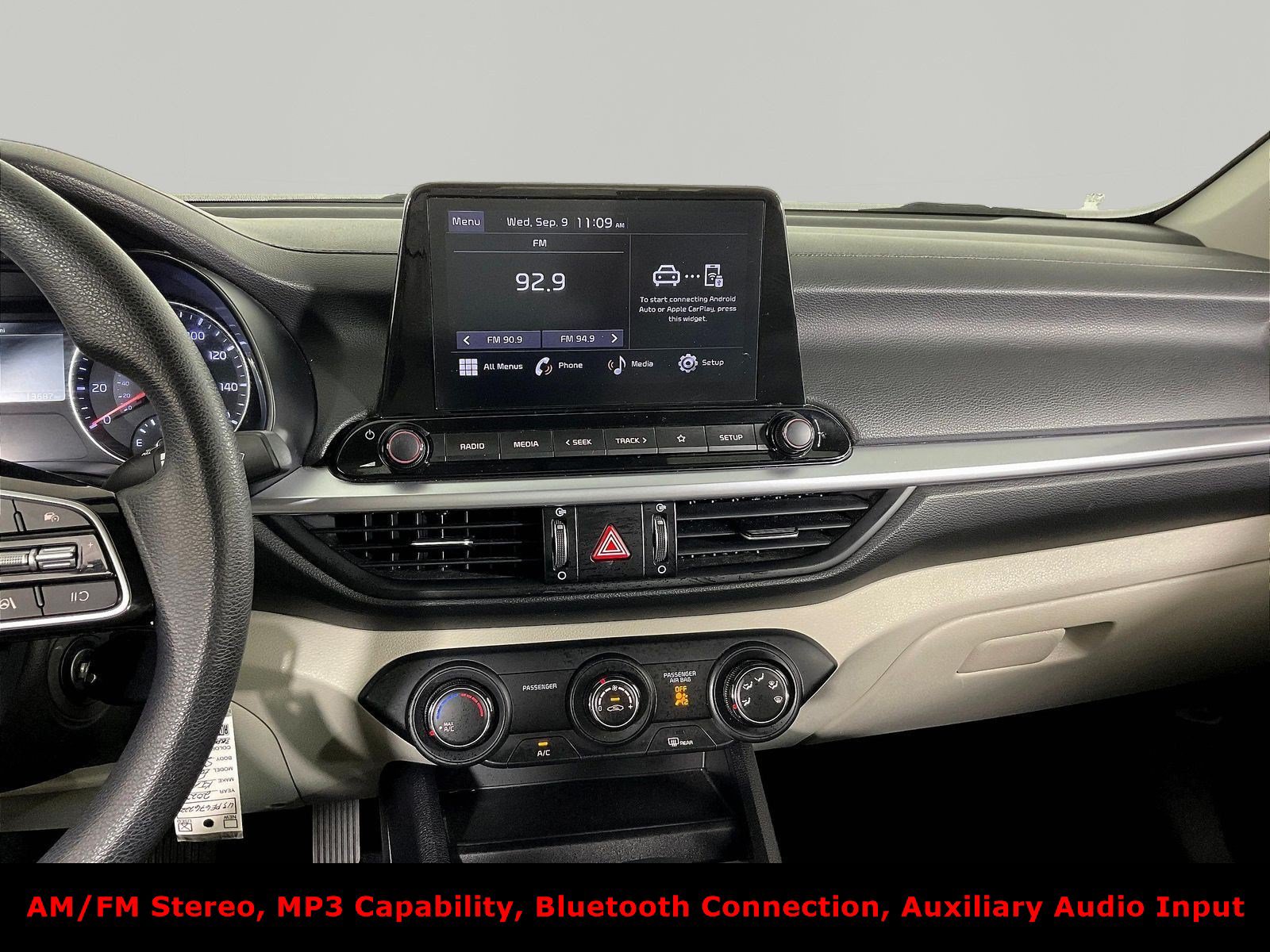 Used 2023 Kia Forte LXS FWD image 9