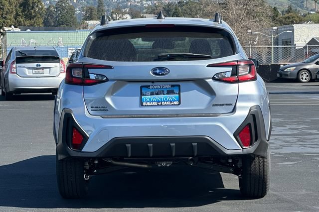 Used 2026 Subaru Crosstrek 2.5i Premium AWD/4WD image 6