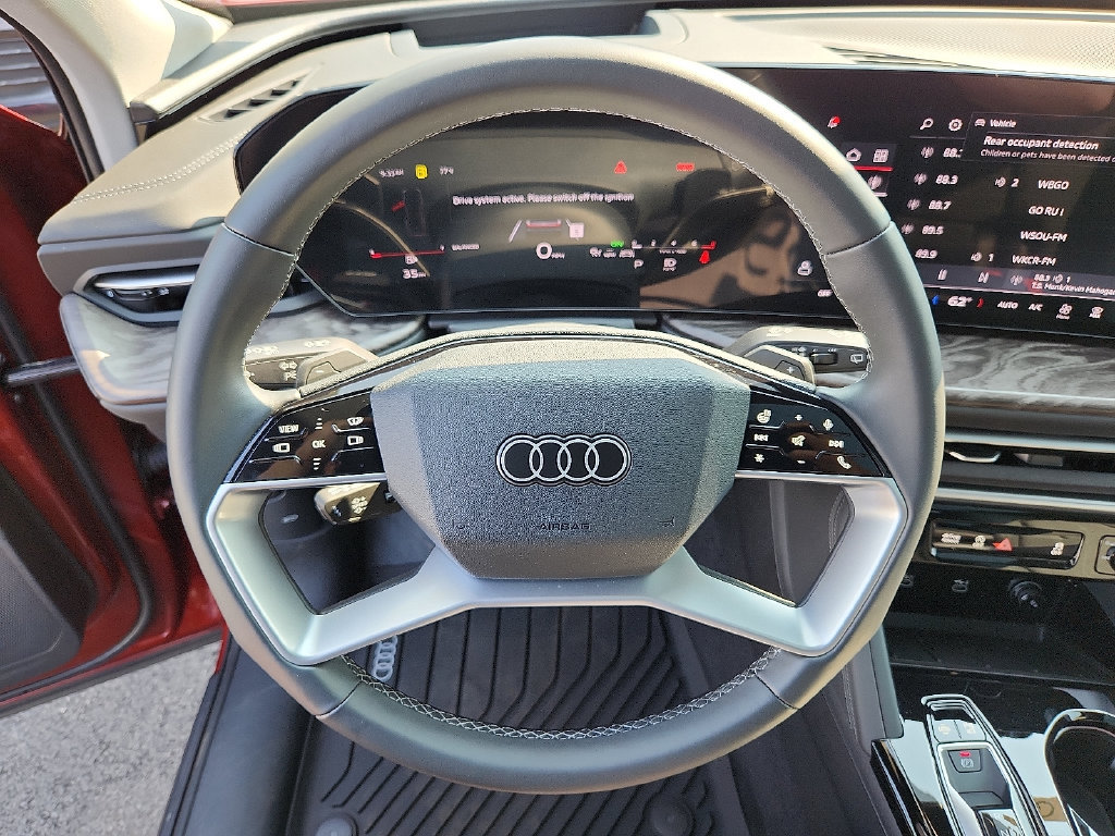 Used 2025 Audi Q5 Premium w/ Premium Plus AWD/4WD image 21