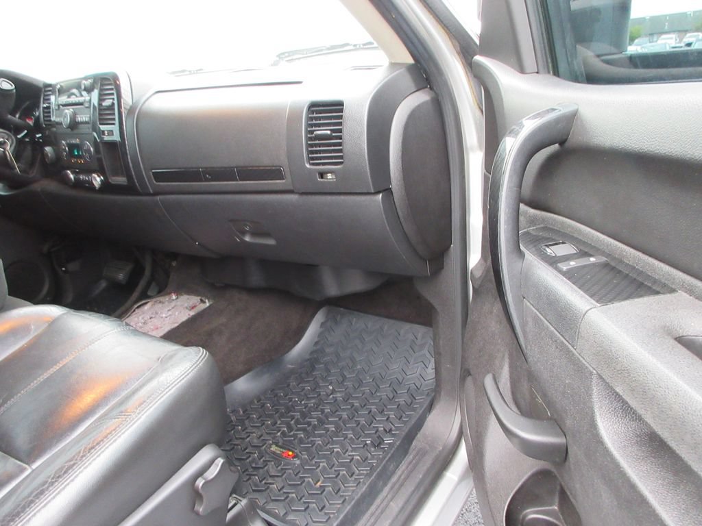 Used 2011 GMC Sierra 1500 SLE w/ Power Tech Package AWD/4WD image 20