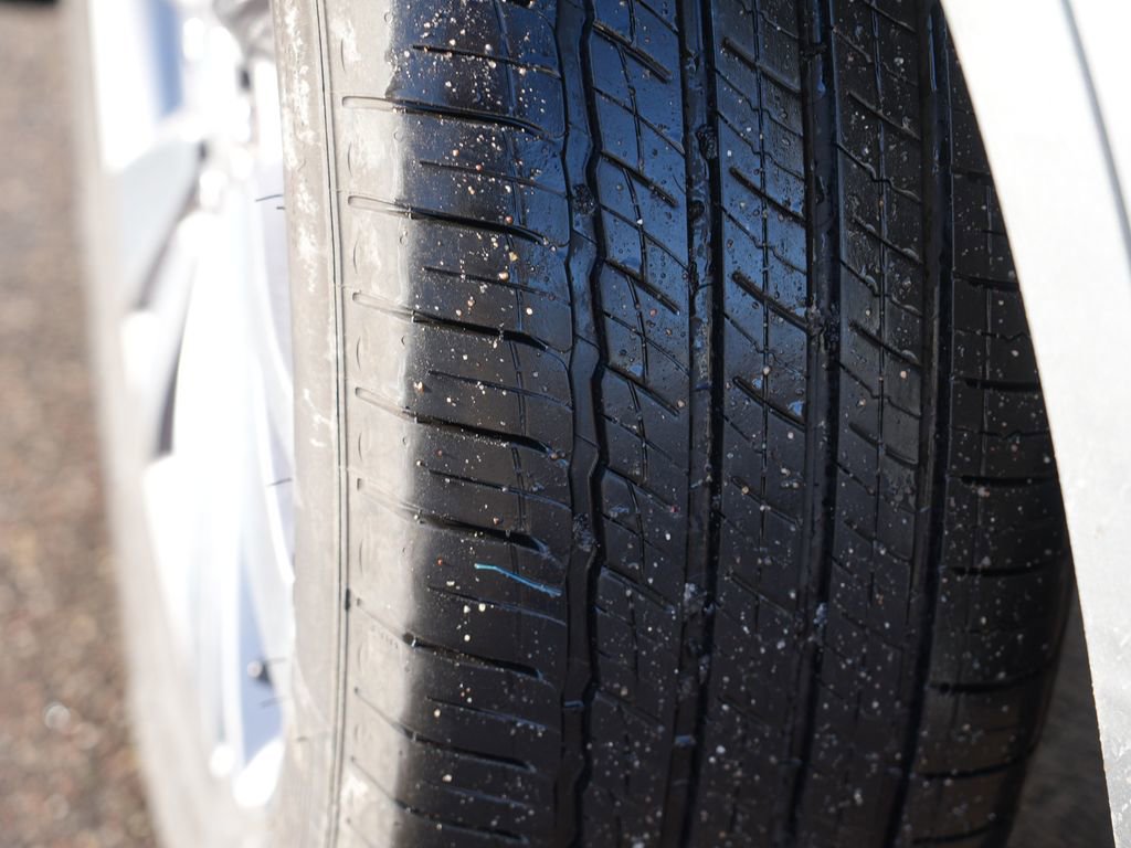 Used 2025 Cadillac XT6 Premium Luxury image 41