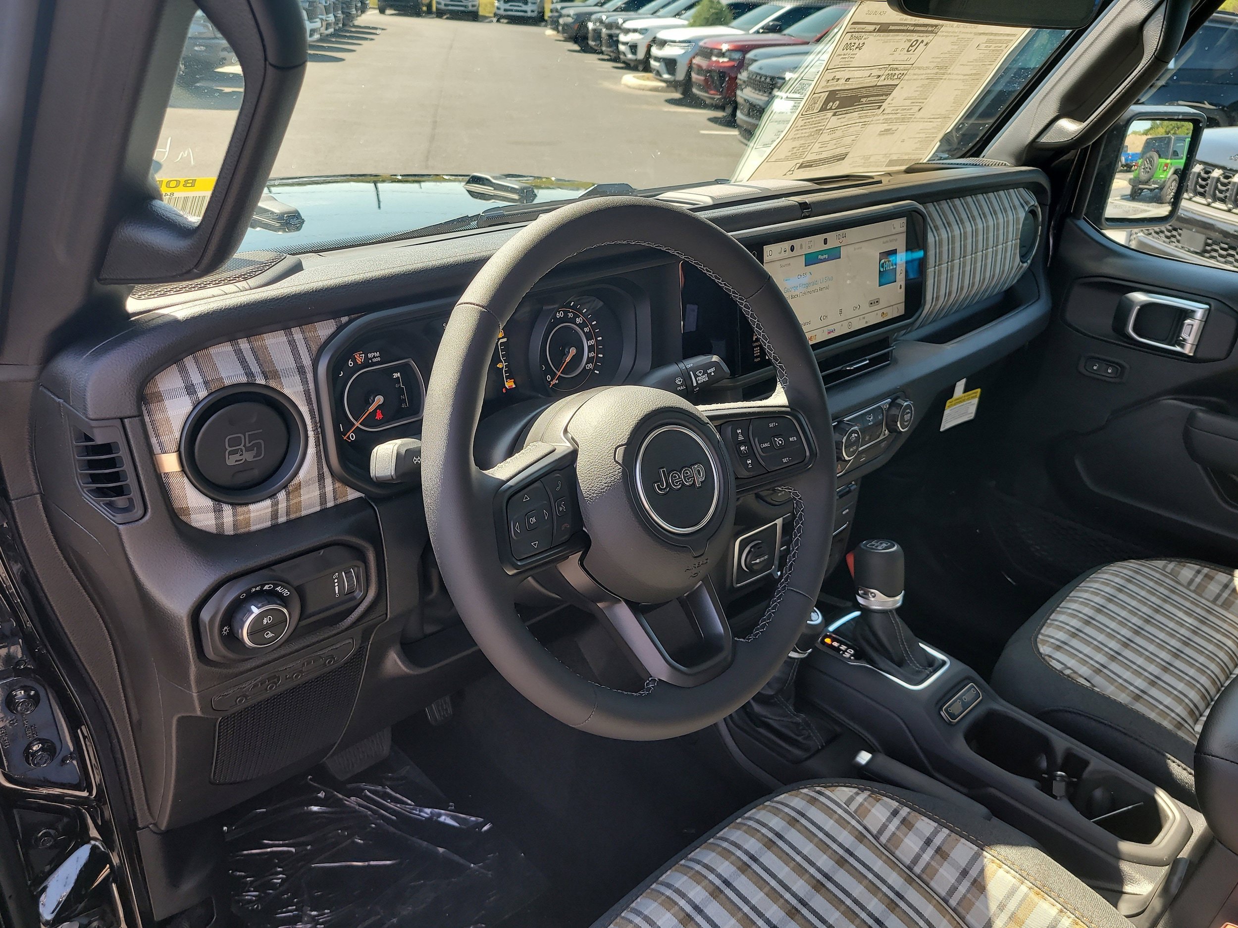 New 2026 Jeep Gladiator Sport AWD/4WD image 16