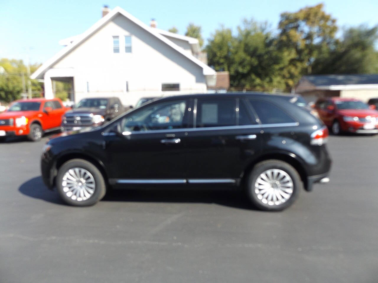 Used 2013 Lincoln MKX AWD image 11