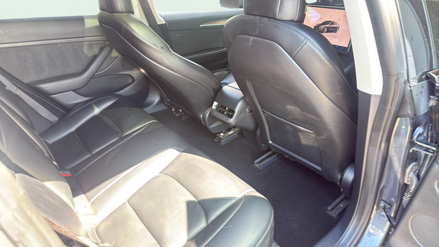 Used 2022 Tesla Model 3 Performance AWD/4WD image 24