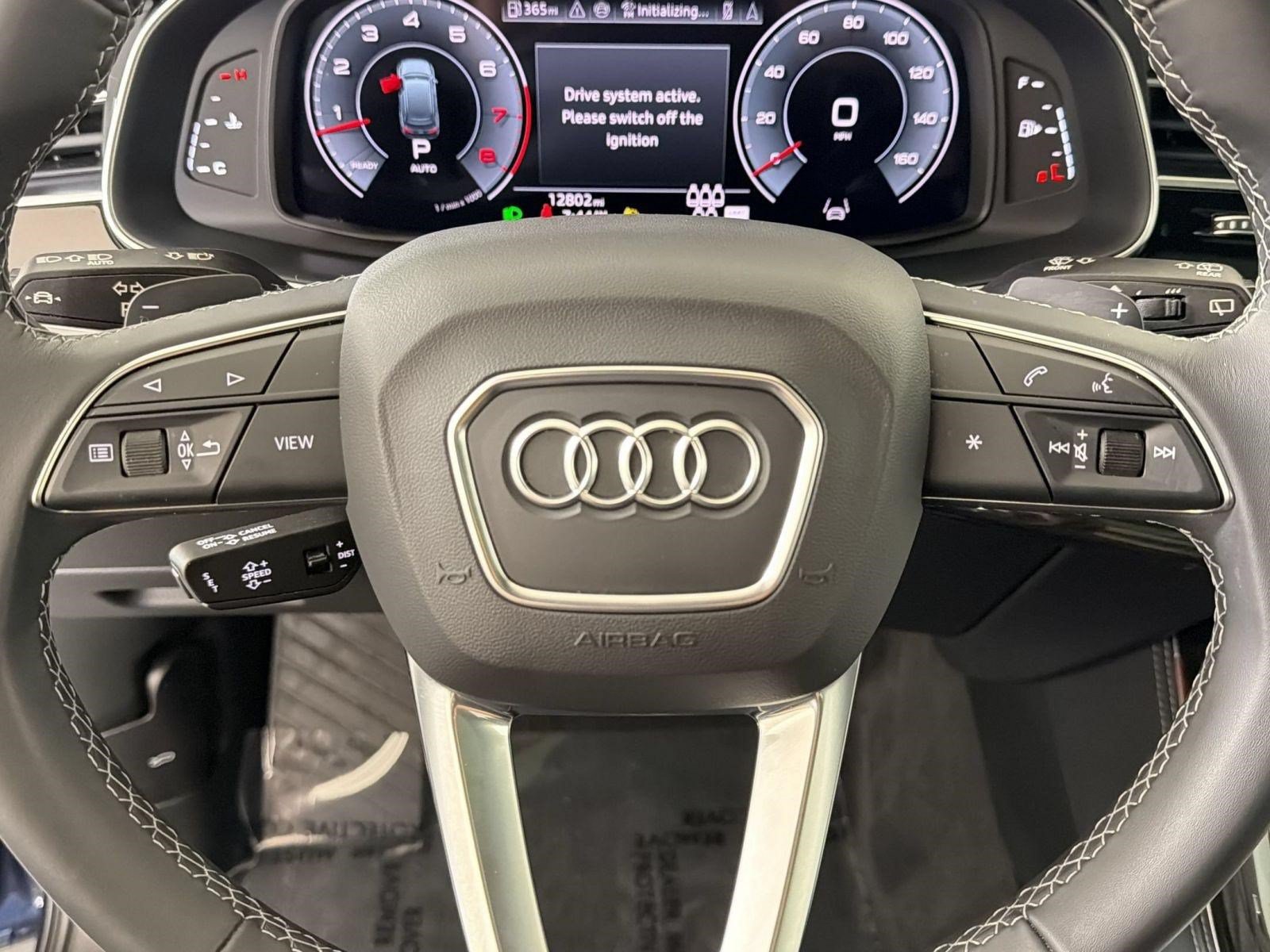 Certified 2025 Audi Q7 3.0T Prestige AWD/4WD image 11