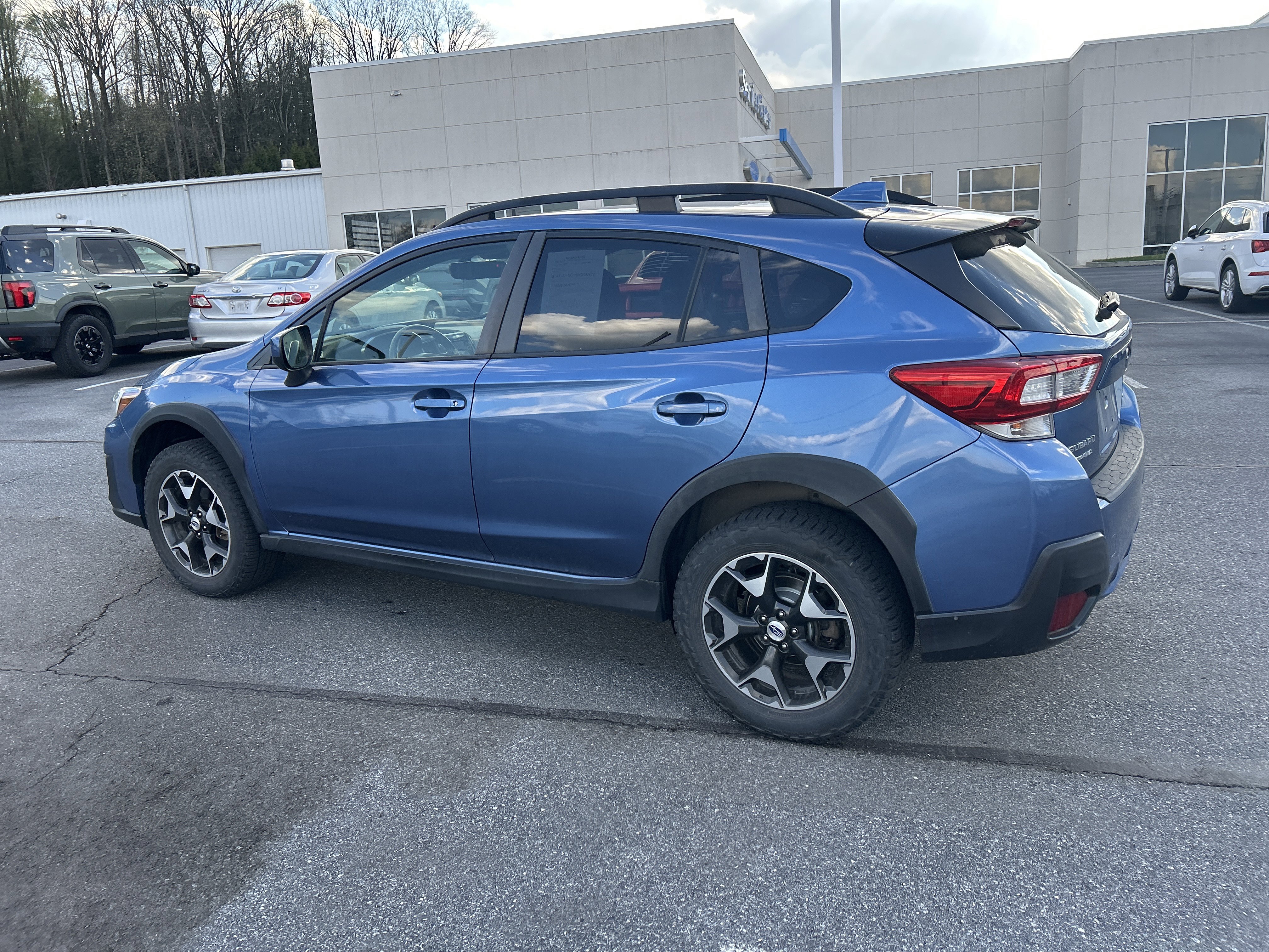 Used 2018 Subaru Crosstrek 2.0i Premium w/ Moonroof Package AWD/4WD image 20