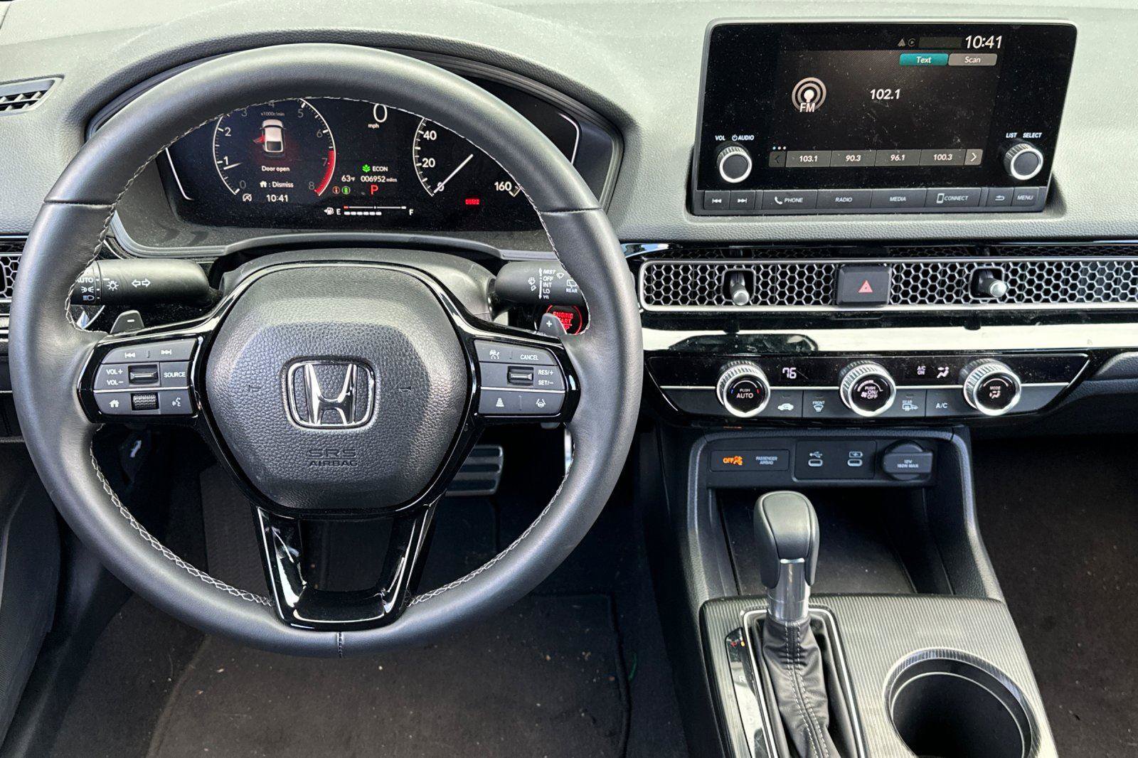 Used 2025 Honda Civic Sport image 14