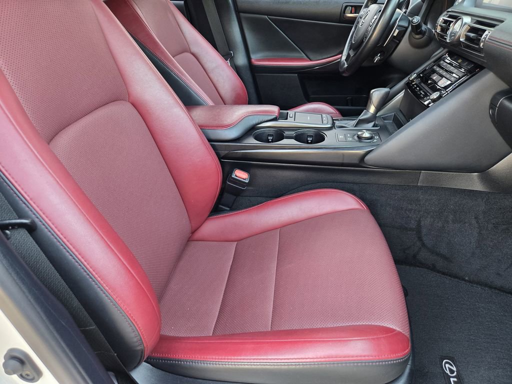 Used 2021 Lexus IS 300 w/ Accessory Package RWD image 9