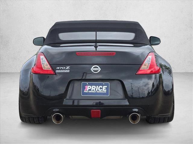 Used 2014 Nissan 370Z Touring w/ Navigation Package image 7
