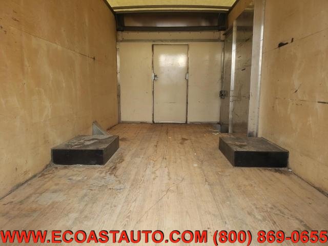 Used 2016 GMC Savana 3500 Extended RWD image 9