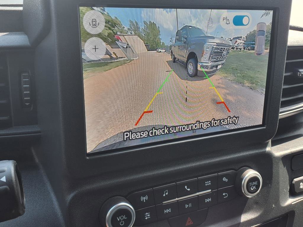 New 2025 Ford Explorer 4WD Police Interceptor image 9